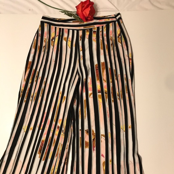 Bisou Bisou Fun Stripe Palazzo Pants Medium - Picture 3 of 7